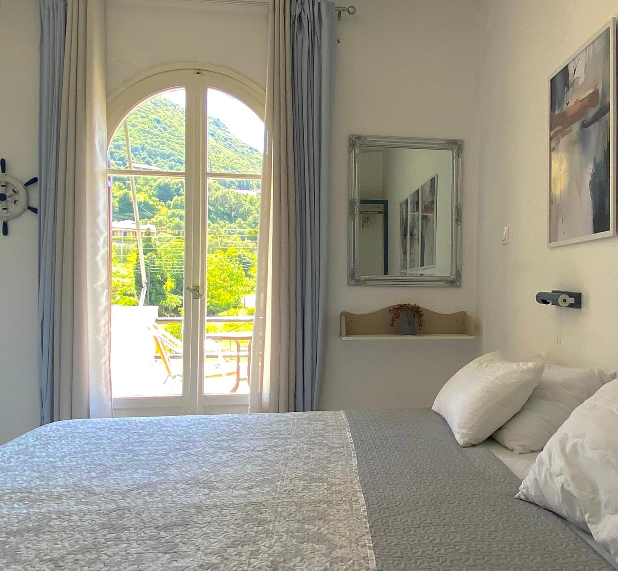 Navy Apartment With Mountain View &Private Parking Vátos Zewnętrze zdjęcie