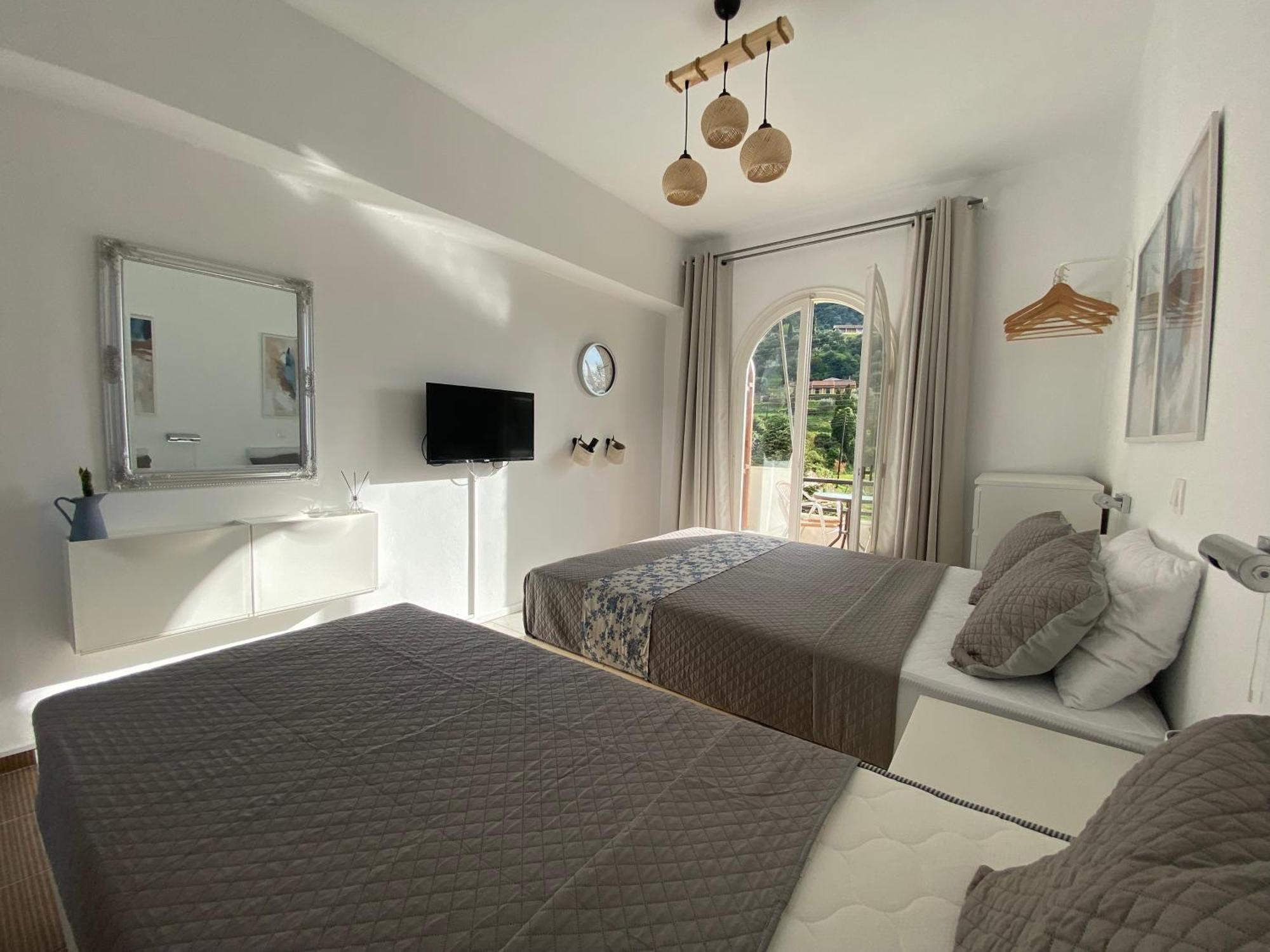 Navy Apartment With Mountain View &Private Parking Vátos Zewnętrze zdjęcie